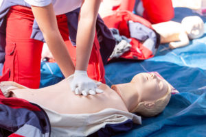 first‑aid‑cp‑demo‑using‑a‑manikin